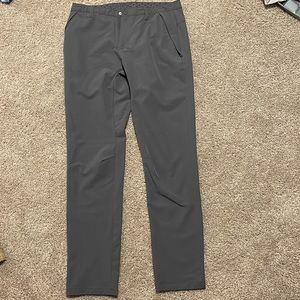 Men’s golf pants